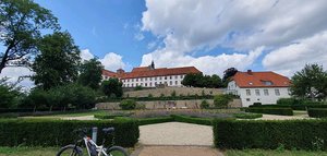Knotengarten und Burg Iburg in Bad Iburg (Foto: Dennis Frank)