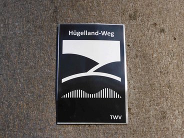 Kennzeichnung Hügelland-Wanderweg